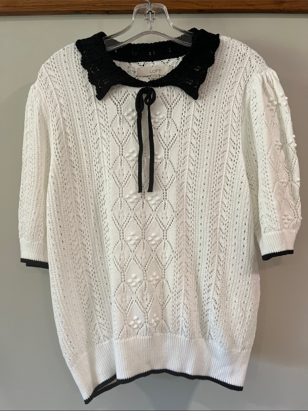 LOFT - XL, White Open Knit Sweater, Black Crochet Peter Pan Collar